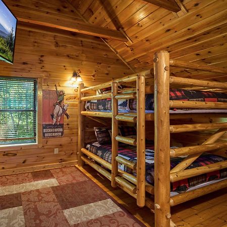 Firefly Lodge Holiday Home Gatlinburg Exterior photo